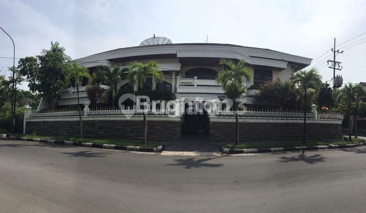 RUMAH DI KERTAJAYA INDAH TIMUR