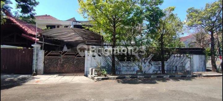 RUMAH DI TAMAN PONDOK INDAH