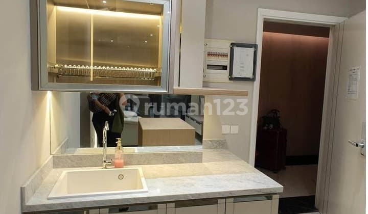 Ciputra World Vertu Apartment