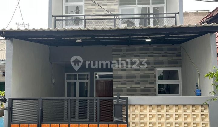 Rumah Strategis Siap KPR 7 Menit ke Rumah Sakit Permata Cibubur J-39704