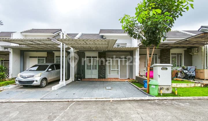 Rumah Hadap Selatan 15 Menit ke Mall Paradise Walk Serpong SHM J-40508
