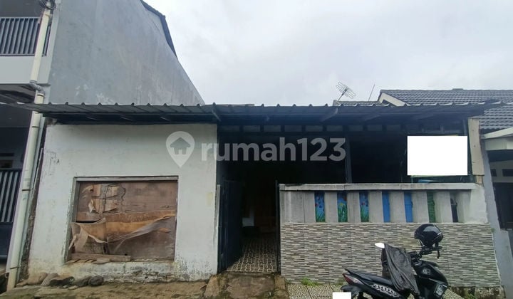 Rumah Siap Huni 13 Menit ke Terminal Leuwinanggung Hadap Utara J41180