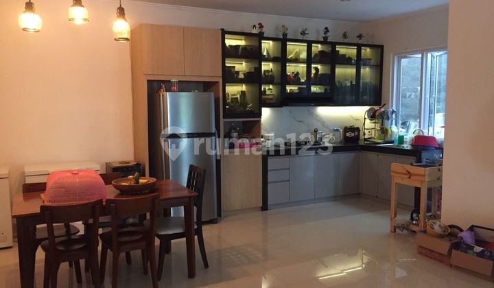 BSD Sevilla, Tangerang Rumah Bagus HGB