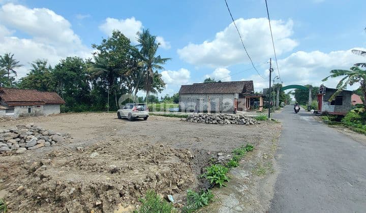 Tanah Sleman Dekat Obelix SHM Pekarangan Cocok Kost