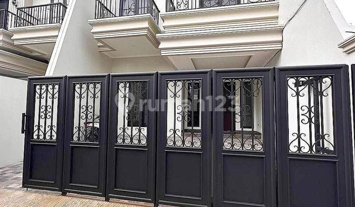 Rumah 2 Lantai Premium Siap Huni di Pondok Bambu Jakarta Timur