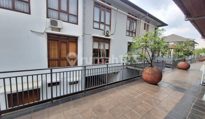 Rumah Siap Huni di Komplek Istana Pasteur dekat pintu tol Pasteur