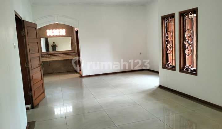 Rumah 2 Lantai Siap Huni di Komplek Muara Bandung