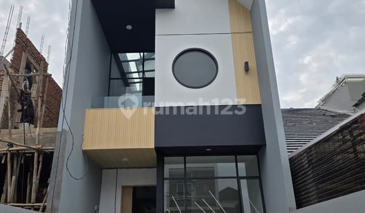 Rumah Cantik Siap Huni Di Mekar Wangi Dekat Tol Mohamad Toha