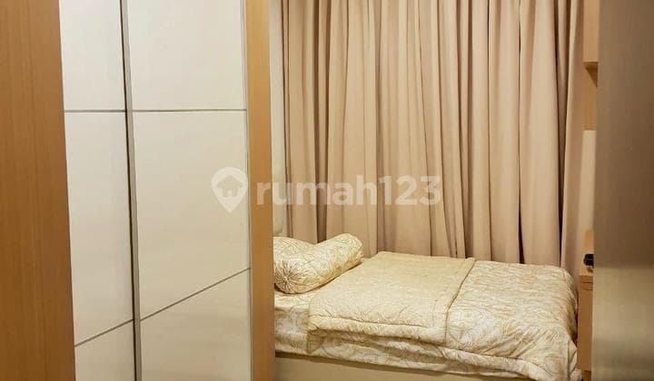 DISEWA SUDIRMAN SUITES 3BR 98M2 18TH FL FURNISHED NICE VIEW