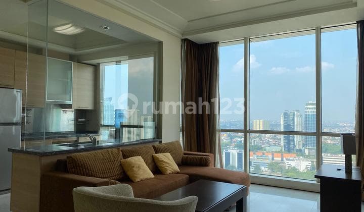 Disewakan Luxury Apartment The Peak Sudirman Jakarta Selatan Private Lift Very Good Condition Furnished 3 Bedrooms