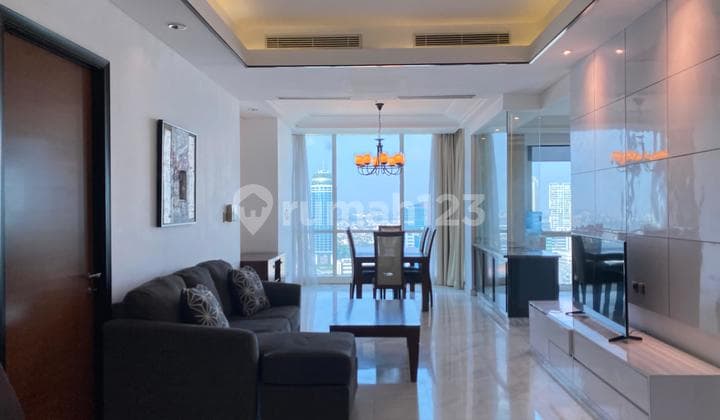 Disewakan Murah Luxury Apartment The Peak Sudirman Jakarta Selatan Private Lift Very Good Condition Furnished 3 Bedrooms