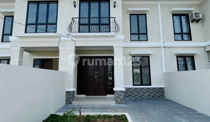 Rumah 2 Lantai Dekat Kampus Usu SHM