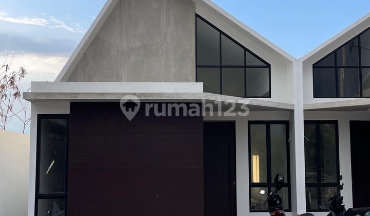 Rumah Modern Di Titi Kuning di Titi Kuning, Medan Johor