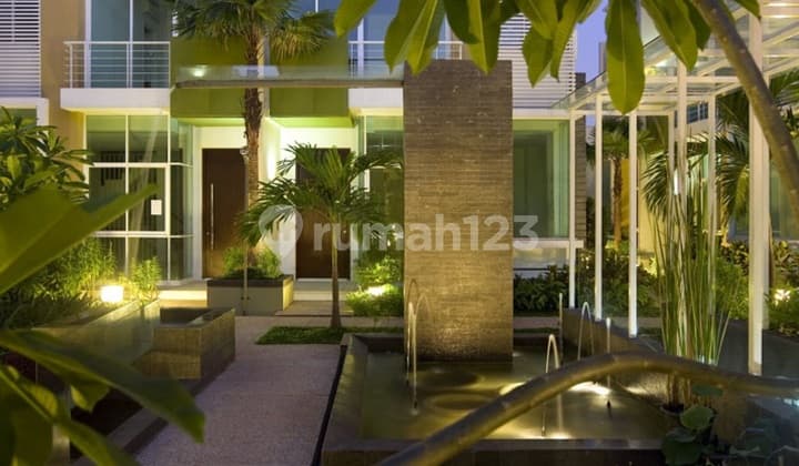 Dijual rumah luster cantik 3 lantai di De Oaze Tomang Jl. Gelong Baru Utara II, Tomang, Grogol Petamburan, Jakarta Barat