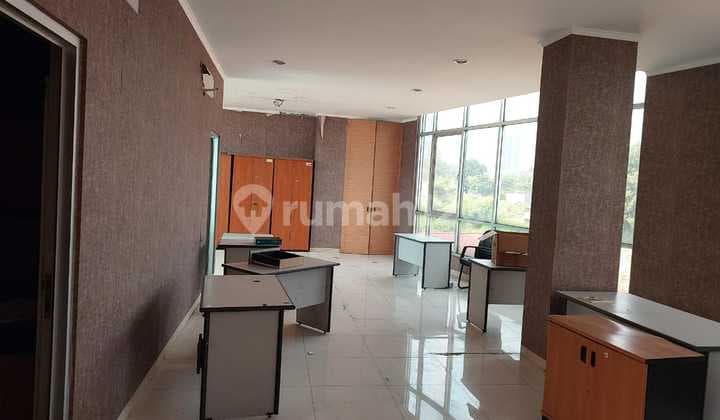 Dijual Gedung Dan Tanah Siap Pakai Di Ciputat, Jaksel
