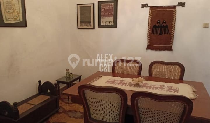 Dijual Tanah dan Rumah Menteng, Jakarta Pusat.