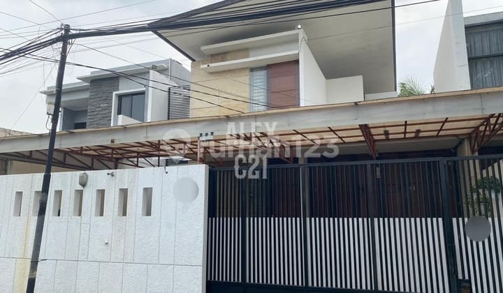 For Sale House on Jl. Lebak Bulus, West Cilandak, Cilandak, South Jakarta