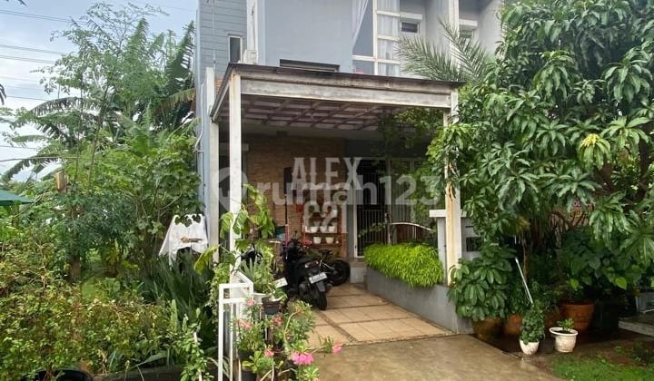 Dijual Rumah Hoek di Kota Harapan Indah, Bekasi Utara