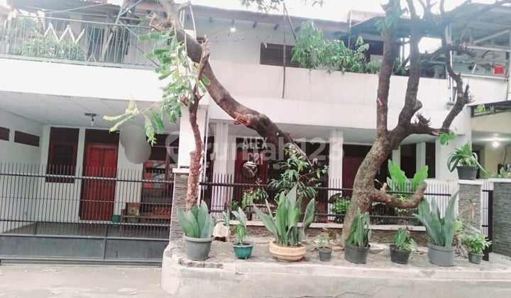Dijual Rumah di Komplek Depkes Jl. Rs Polri Kramat Jati, Jaktim