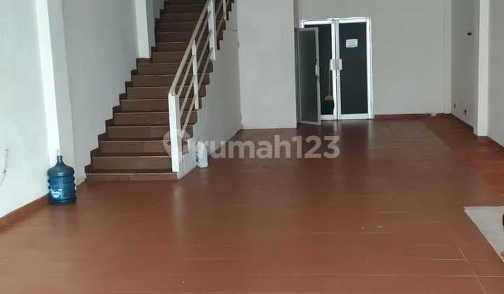 Disewakan Ruko Termurah Parkiran Luas Di Kemang, Jaksel