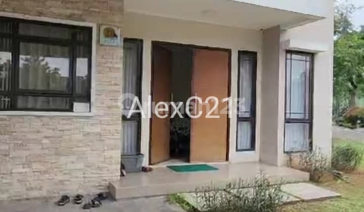 Dijual Rumah Hook Green Lake City Boulevard, Gondrong, Cipondoh