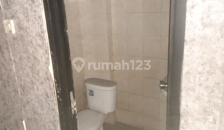 For Sale and Rent: Shop Houses on Margonda Raya, Pondok Cina, Beji, West Java