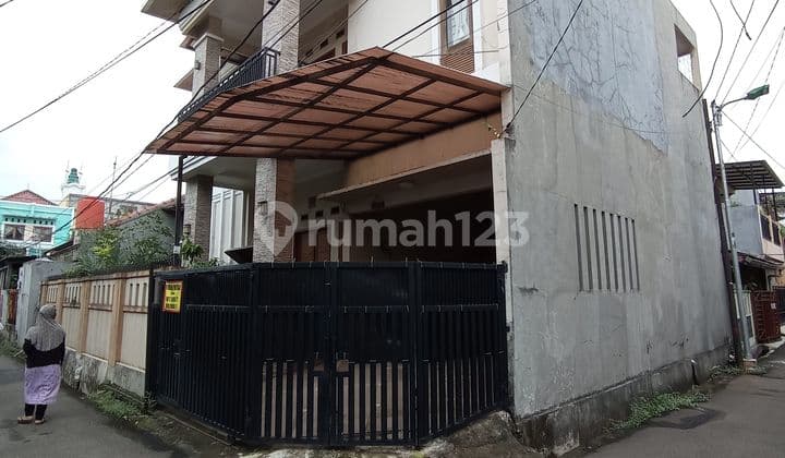 Jual Cepat Rumah 4 Kamar Di Taman Malaka Utara