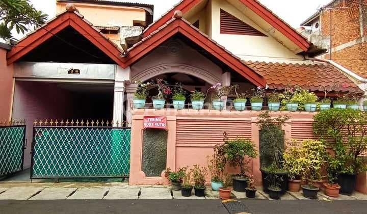 Di Jual Cepat Rumah Asri di Klender dan Sudah Ada Kamar Kost