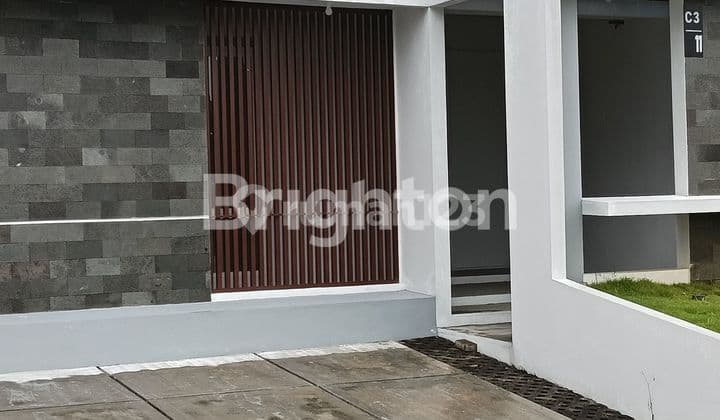 RUMAH BARU TAPI SECOND, DI BSB VILLAGE - SEMARANG