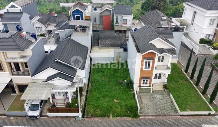 Cocok untuk Vila di Lembang, Akses Mudah Dari Setiabudi