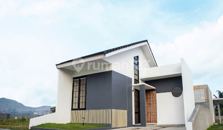 Rumah Bergaya Jepang di Sayap Cicalengka