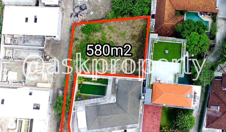Dijual Tanah Cocok Untuk Villa Pribadi/Guest House Berawa Bali