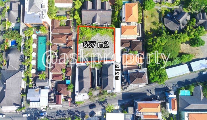 Dijual Tanah Cocok Untuk Villa Lingkungan Prime Petitenget Seminyak Bali
