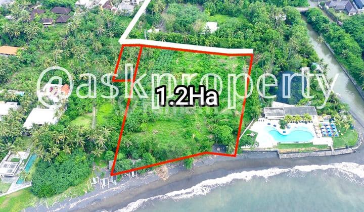 Dijual Tanah Pinggir Cocok Bangun Hotel / Villa Komplek Pantai Saba Gianyar Bali