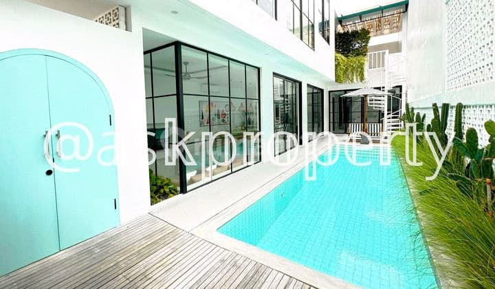 Dijual Villa Freehold Modern Tropis Style Siap Huni 6 Menit ke Pantai Pererenan Bali