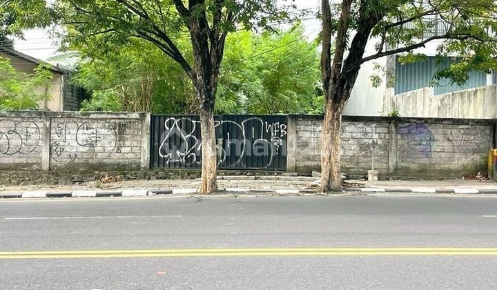 CHEAP LAND ON MAIN ROAD GATSU BARAT, DENPASAR - BALI