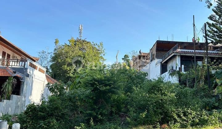 LAHAN SATU-SATUNYA DI BELAKANG HOTEL FOUR SEASON, JIMBARAN - BALI