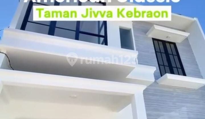 Rumah American Classic 2lt Di Taman Jivva Kebraon, Surabaya Barat