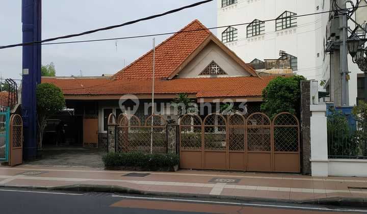 Rumah 2lt Di Lokasi Premium Jalan Raya Darmo, Surabaya Pusat