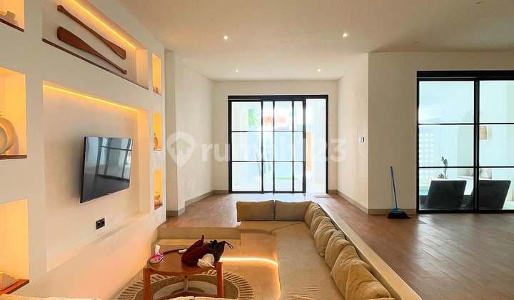 Very Comfortable Riverside Villa in Pererenan, Canggu - Bali