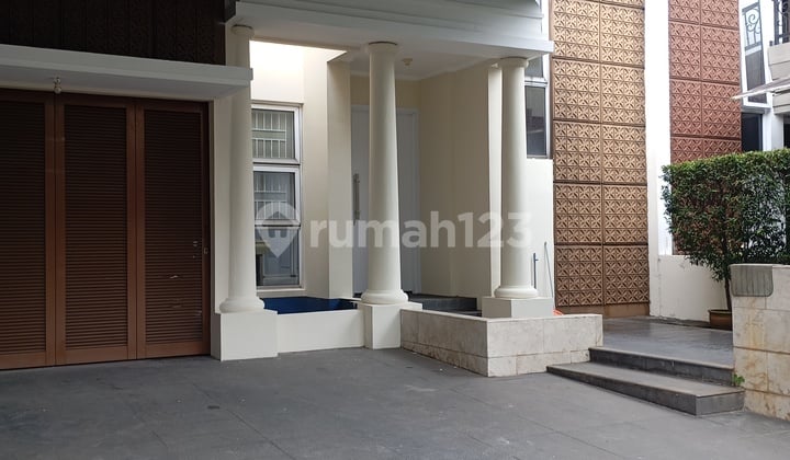 Jarang Ada ! Rumah di Green Wich Park, Bsd Lokasi Prima Antara Bsd - Gading Serpong