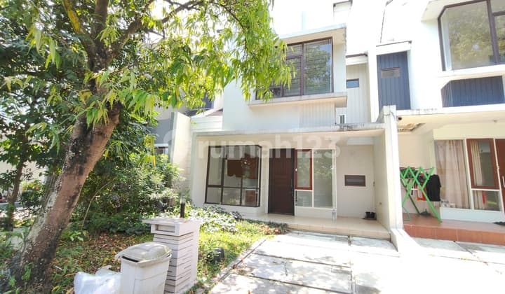 Dekat Akses Tol, Rumah, 2 Lantai, Bebas Banjir Cluster di Foresta, BSD