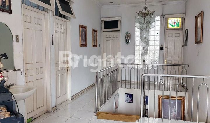 RUMAH BAGUS BESAR SIAP HUNI DI KELAPA SAWIT KELAPA GADING JAKARTA UTARA