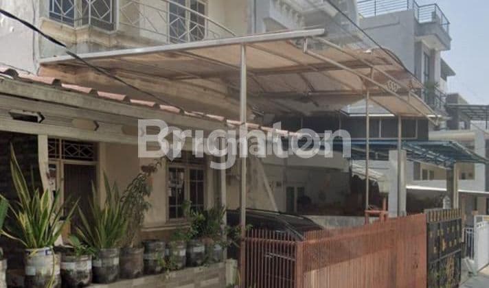 RUMAH DUA LANTAI SIAP HUNI DI KELAPAGADING JAKARTA UTARA