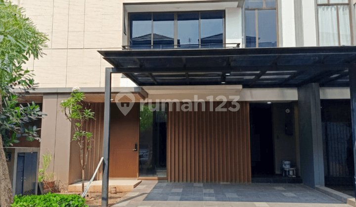 Dijual Rumah 3 Lantai Siap Huni di Kawasan Premium The Zora BSD