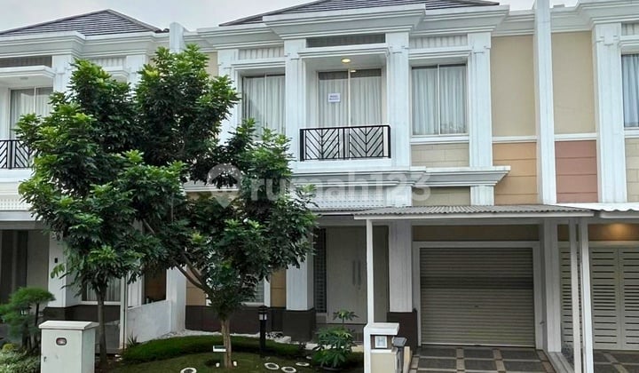 Dijual Cepat Rumah Depan Club House Dicluster Flamingo The Spring