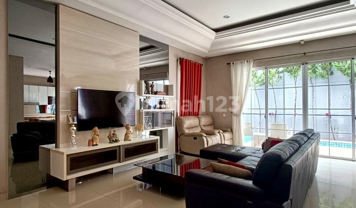 For Rent Teen House Fully Furnished Ready to Occupy With Swimming Pool