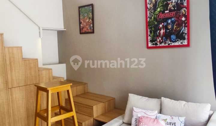 Rumah BSD Green wich Fleekhauz Depan Taman Dan Paling Depan , Greenwich , Bsd City