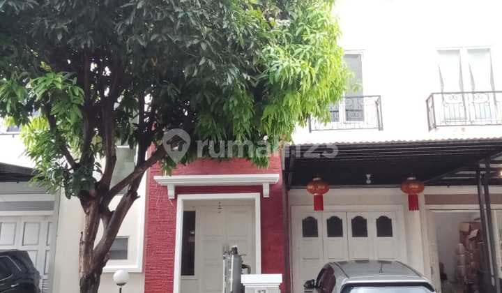 Di Sewa Rumah Crystal , PHG , Gading serpong