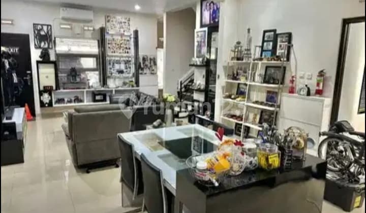 Rumah Bagus di Lokasi Strategis Dekat Pusat Kota Cimahi